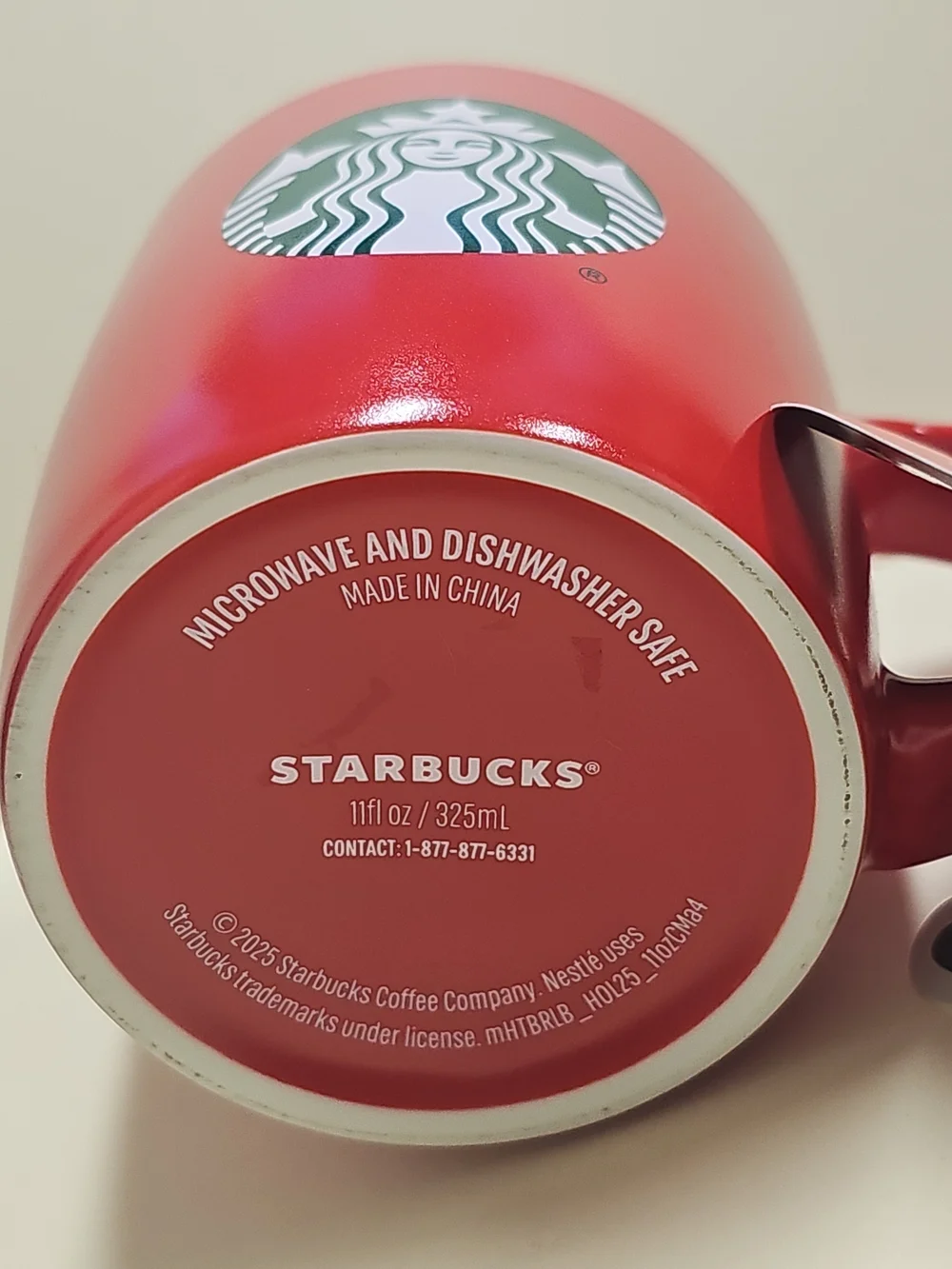 New STARBUCKS 2025 Christmas HOLIDAY Red MUG with gift tag